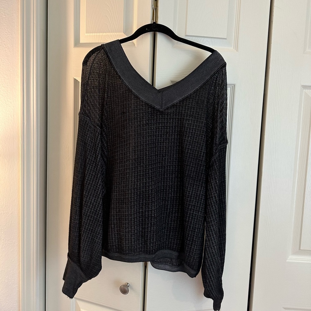 Free People Light grey sweater
